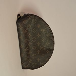 Makeup bag, Louis Vuitton, brown